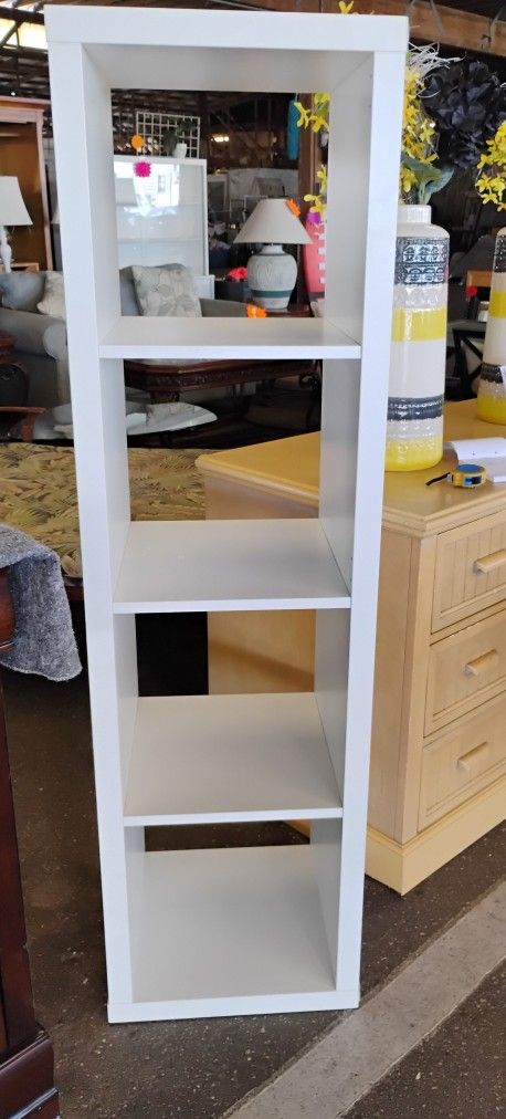 Bookcase - Upright or Across
