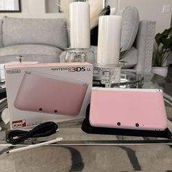 MINT Nintendo 3DS XL - Pink - Comes W/ 128 GB, Charger, and 1000+ Games