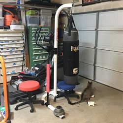 MMA BOXING BAG WITH FRAME Garage Clearance
