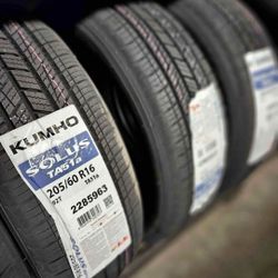 205/60R16 Kumho Set Of 4 New Tires 