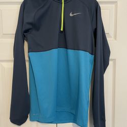 Nike Pull Over 