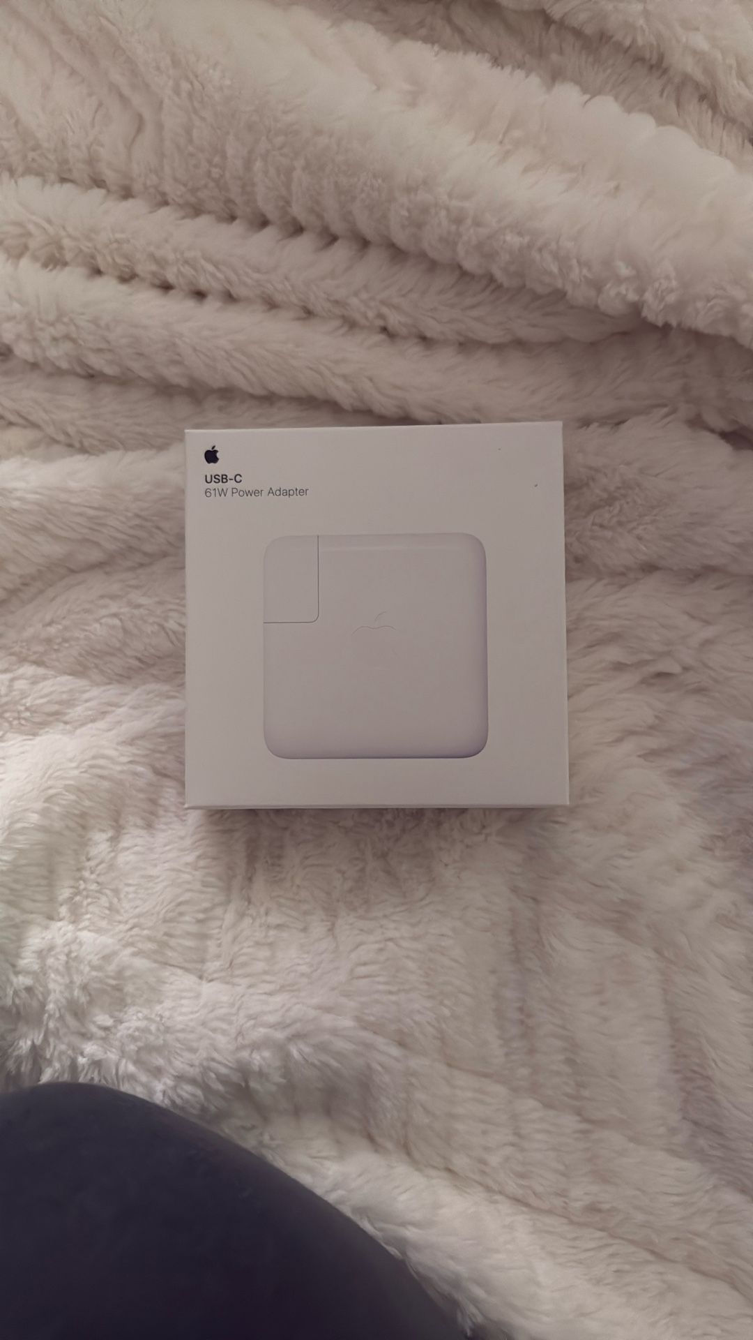 61W USB-C Power Adapter