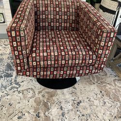 Fabric Swing Around Chair 