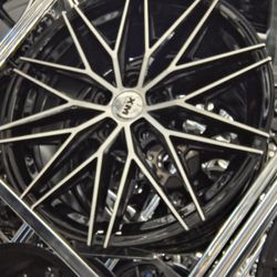 Hatchback, sedan, sportback, wagon, avant, jetta, gli, passat, tiguan, 18", 5x112, fitment, flush.