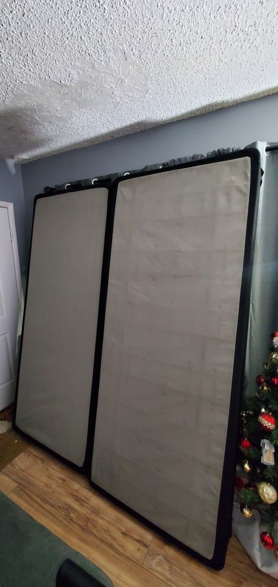 FREE Cal King Box Spring for Sale in Riverside, CA OfferUp