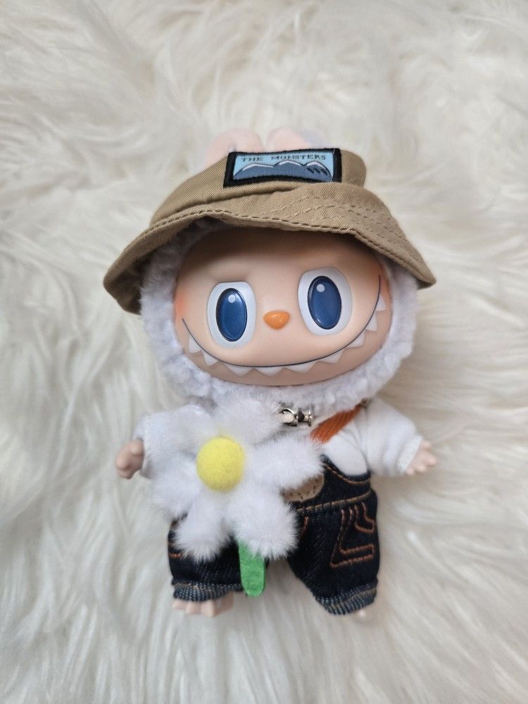 Labubu Fall In Wild Daisy Flower Pendant Keychain Plush
