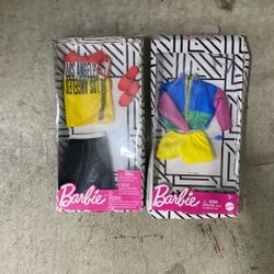 Can Barbie clothes?