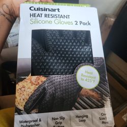 Cuisinart Heat Resistant Silicone Gloves