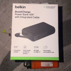 Belkin Boost Charger Power Bank 10k