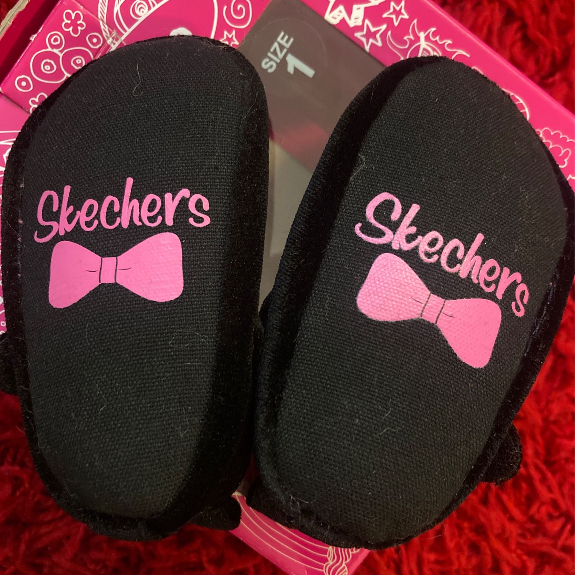 Baby Girl Skechers Shoes Size 1 New In Box