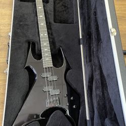 BC RICH NJ SERIES BEAST BASS GUITAR AND CASE