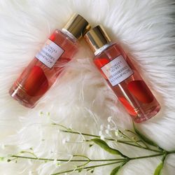 $20 Strawberry  Champagne  It’s All Brand New And Pick Up Gahanna