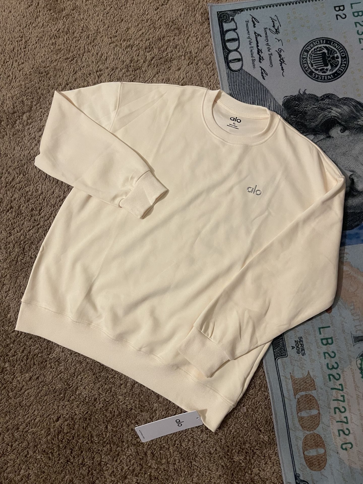 Cream Alo crew neck