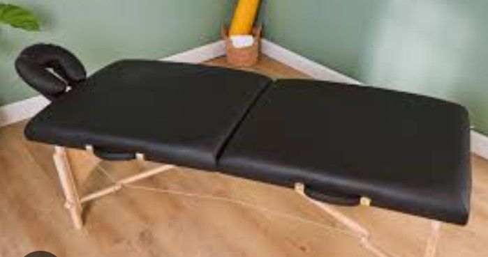 Earthlite INFINITY Portable Massage Table
