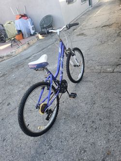 Vendo Una Bicicleta De Niña 