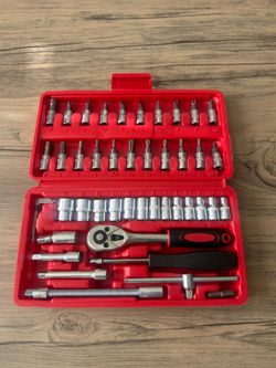46 piece tool sets