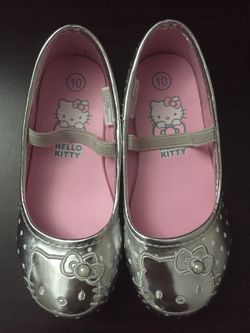 Brand New Kids Hello Kitty shoes size 10