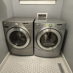 Whirlpool Duet Washer-dryer Set