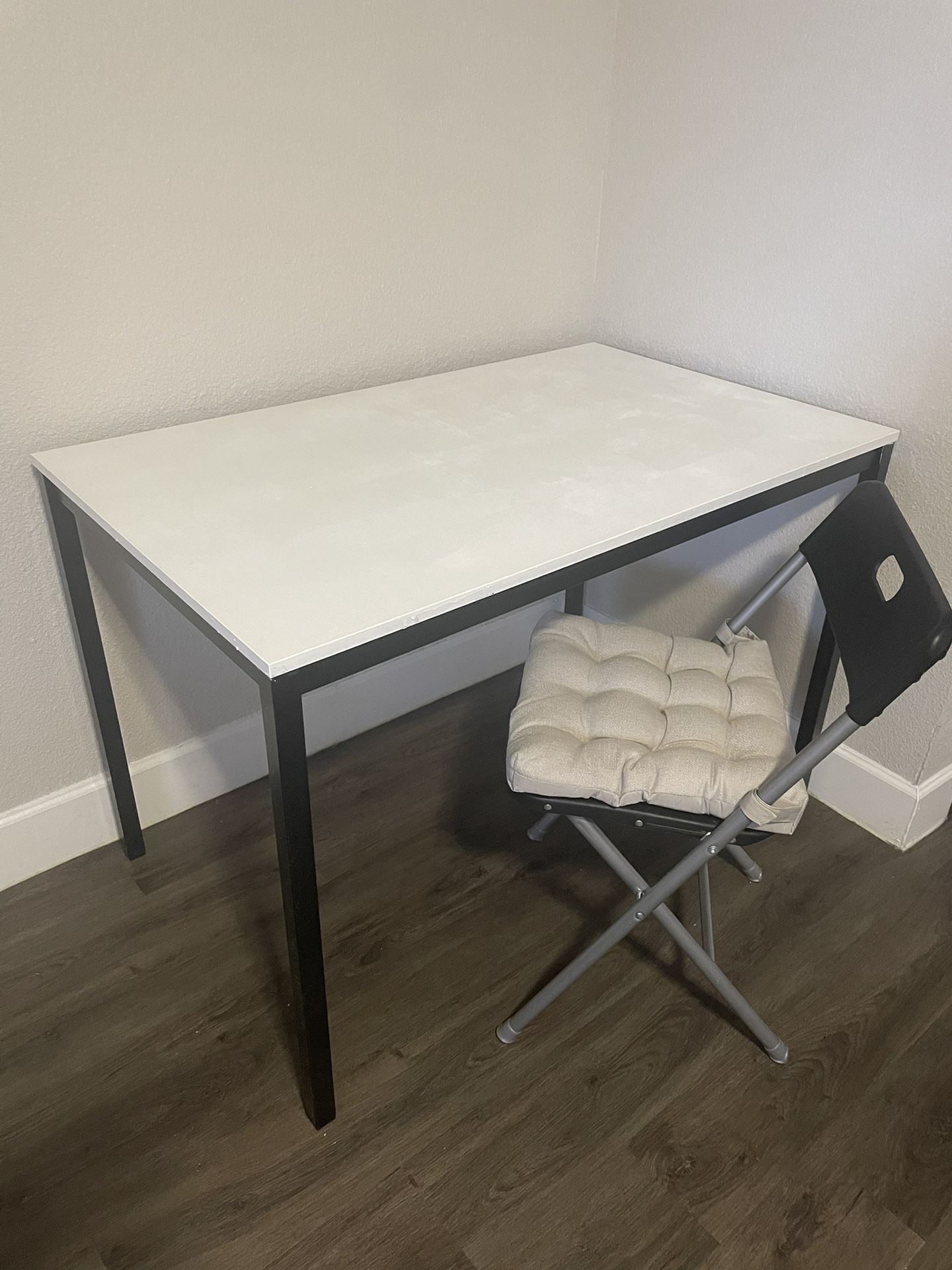 Table/desk And Chair