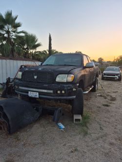 00 tundra parts