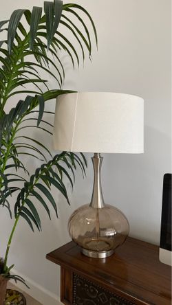Table lamp