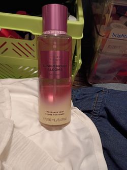Victoria Secret sun drenched blooms fragrance mist
