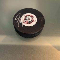 Buffalo Sabres Derek Roy Signed Hockey Puck 