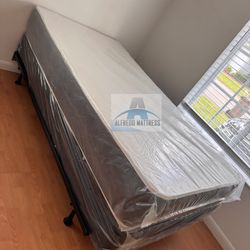 Twin mattress and box spring set (2pc - new) 