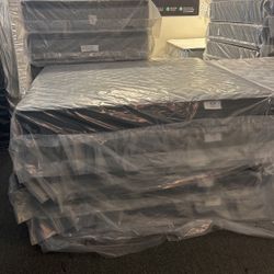 Brand New Kings Size Mattresses In Stock Starting At $195 And Up 