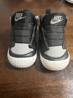 Jordan 1 Crib Booties