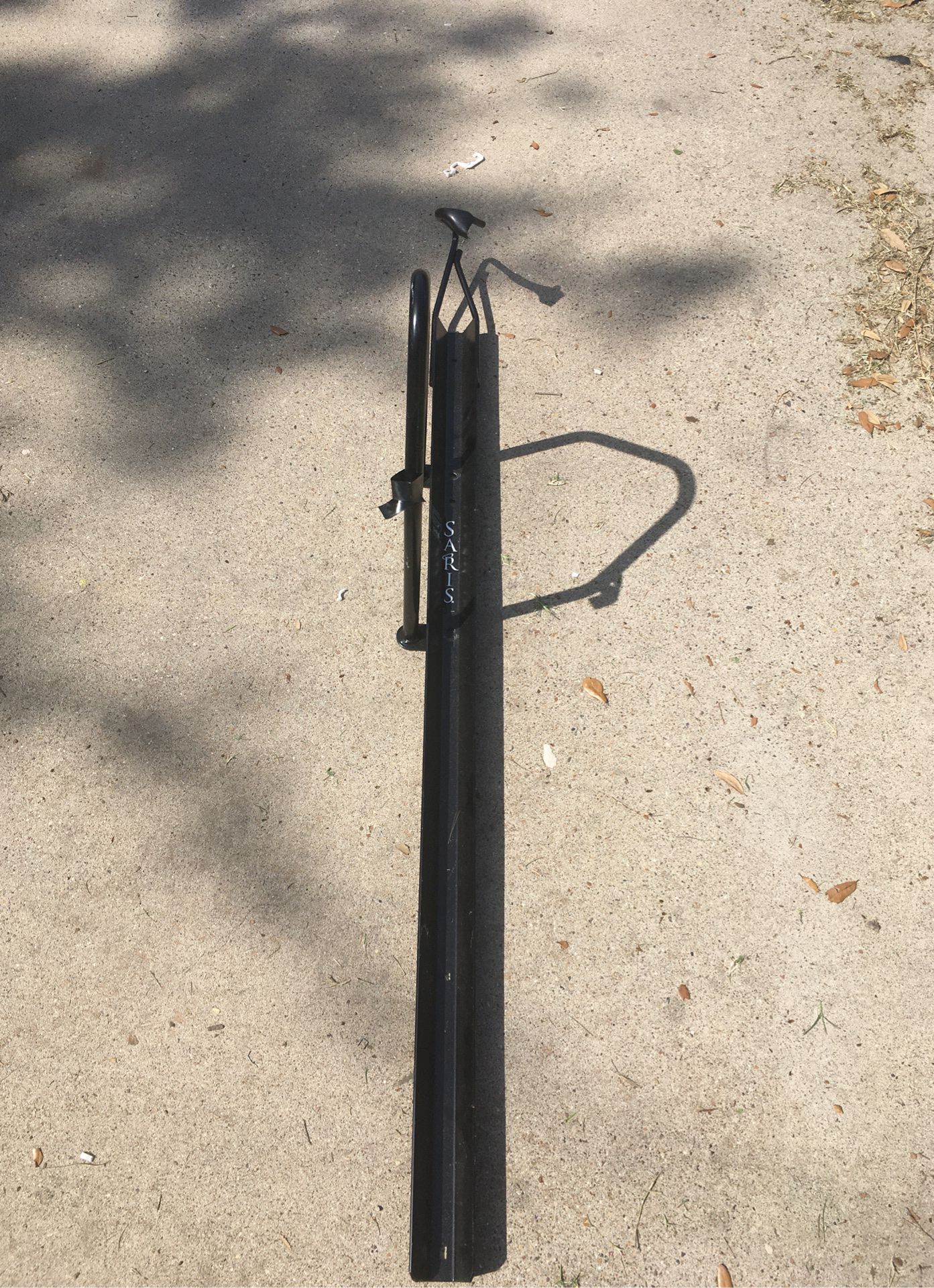 Bicycle wall rack