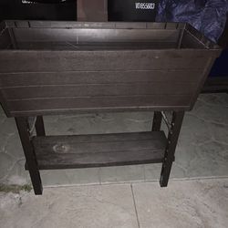 Stand up flower/herb garden pot