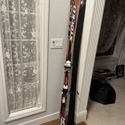 Stockli Swiss Skis