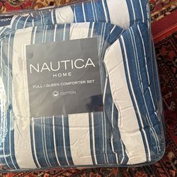 Brand new NAUTICA COTTON   full/Queen Comforter 