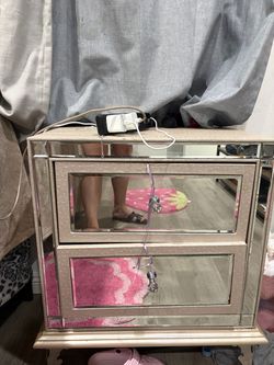 Bedroom set