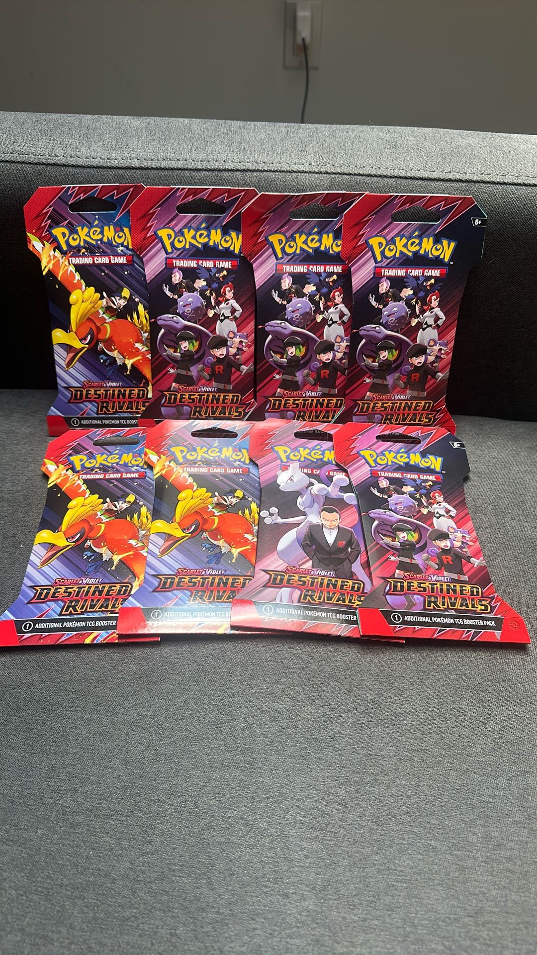 Pokemon 8 Sealed Destined Rivals Packs