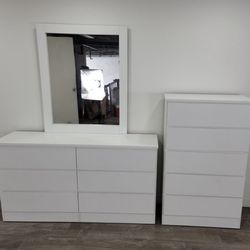 Dresser Whit Mirror And Chest - Cómoda Con Espejo Y Gavetero 