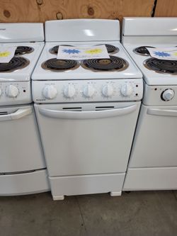 🇺🇸 Sale! Like New 20 Inch Compact Electric Stove - Warranty Included