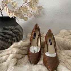 Nine West Pointed Toe Heels 