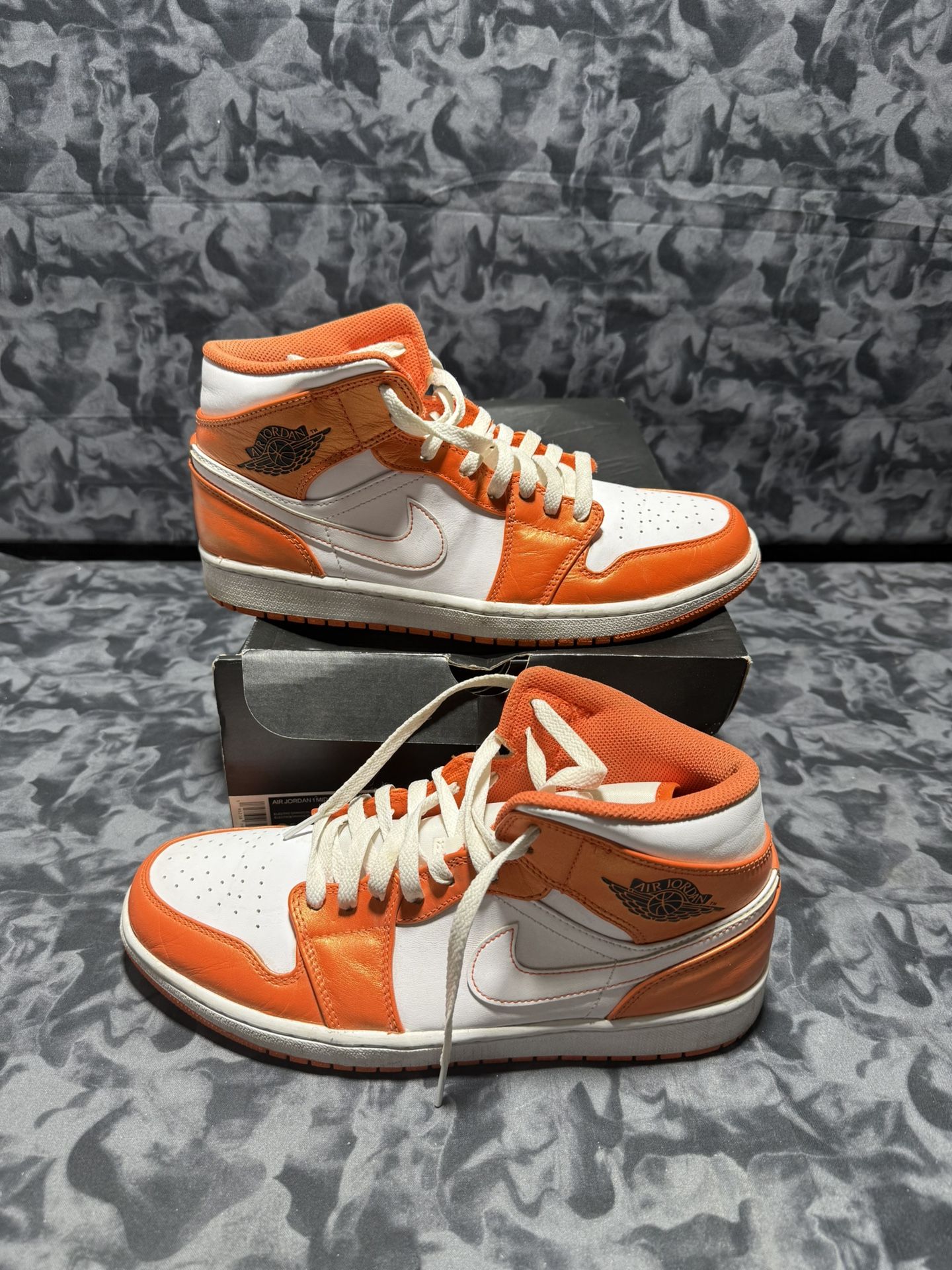 Nike Air Jordan 1 Mid SE 'Electro Orange' Mens- Size 9.5