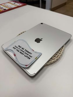 Apple IPad Pro 11 Inch 1st Gen Tablet - Pay $5 DOWN AVAILABLE - NO CREDIT NEEDED