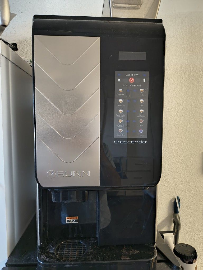 BUNN Crescendo Bean-to-Cup Automatic Coffee Cappucino Espresso Machine 120V