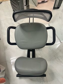 Ergonomic Kneeling Posture Chair