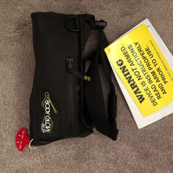 Body glove co2 inflatable life jacket Waist bag 