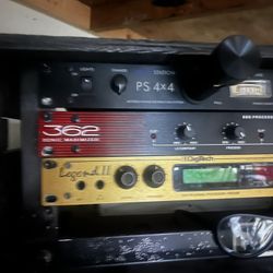 120 Watt Tube Amp With Effects And Guitar Included