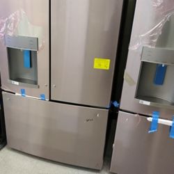 GE PROFILE 28 CB FT FRENCH DOOR OPEN BOX EZ79P