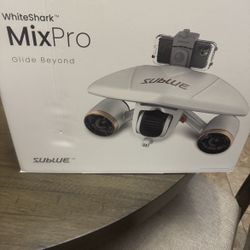 Sublue Whiteshark Mix Pro Underwater Scooter with Action Camera Mount & Dual Mot
