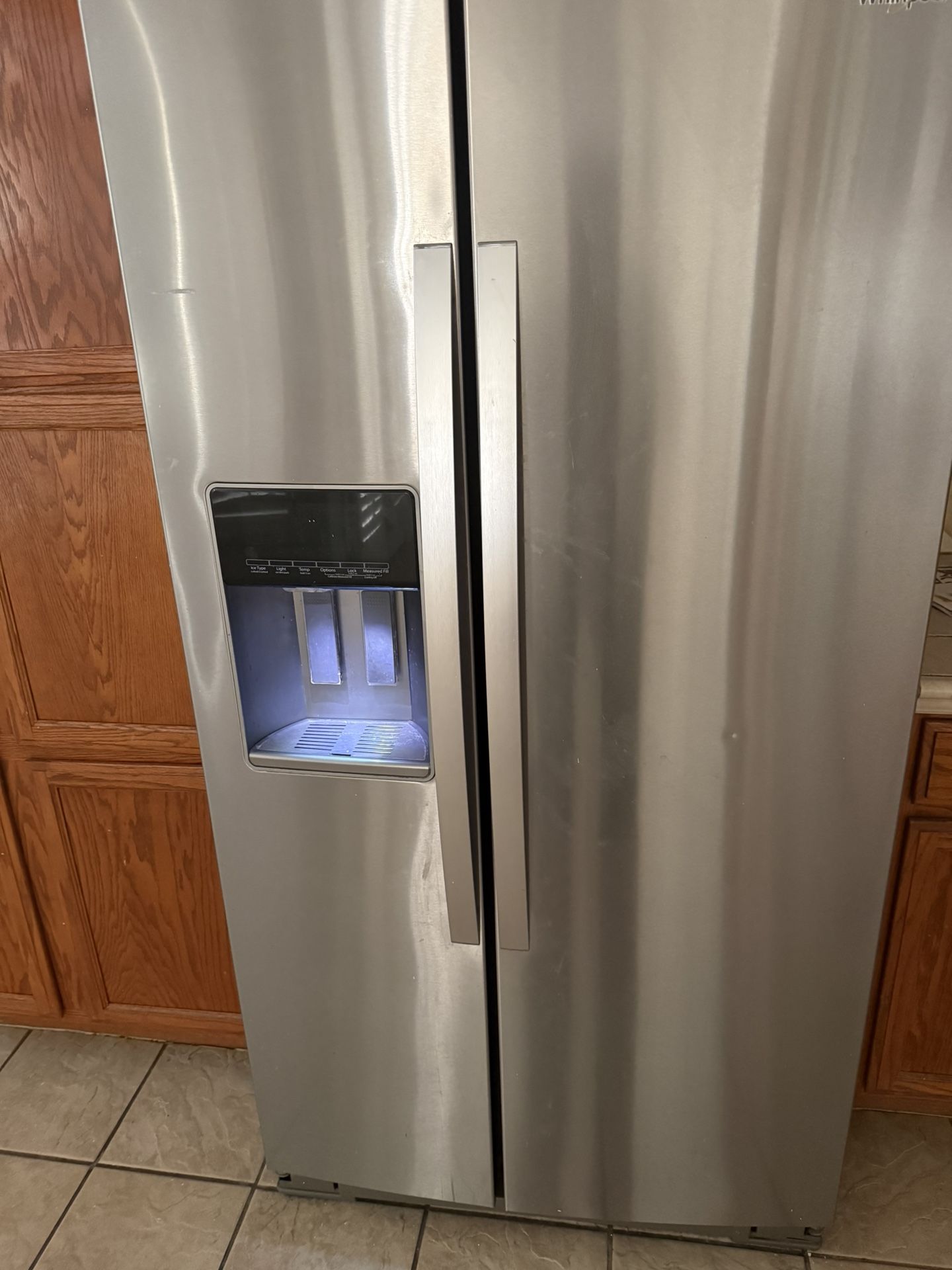 STAINLESS STEEL WHIRL POOL REFRIGERATOR