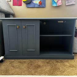 Desk/ Tv Stand