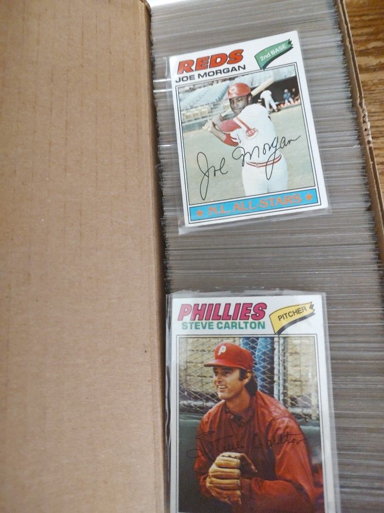 1977 Topps Baseball Cards Partial Set